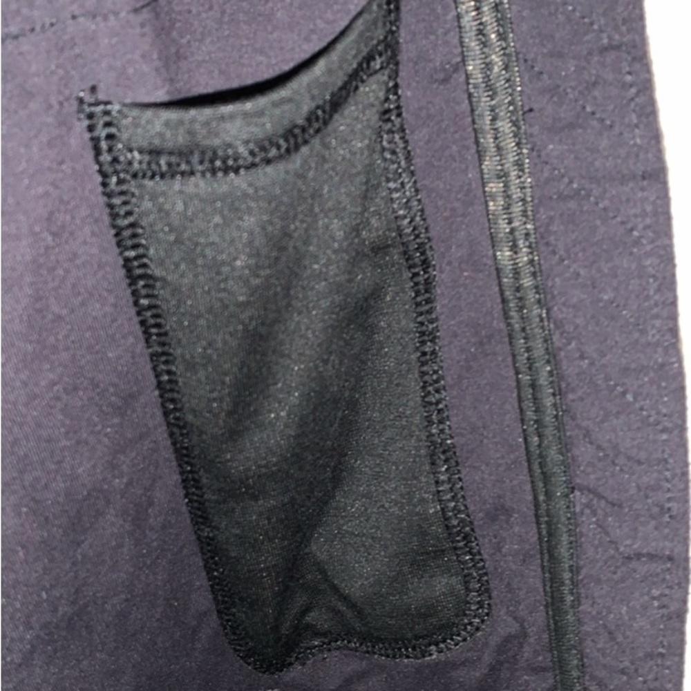 Lululemon Fleece Out Jacket Black - Picture 8 of 13